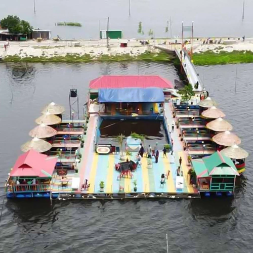 Water Top Restaurant Interior Design