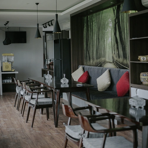 Coffeshop Interior Design bd 2